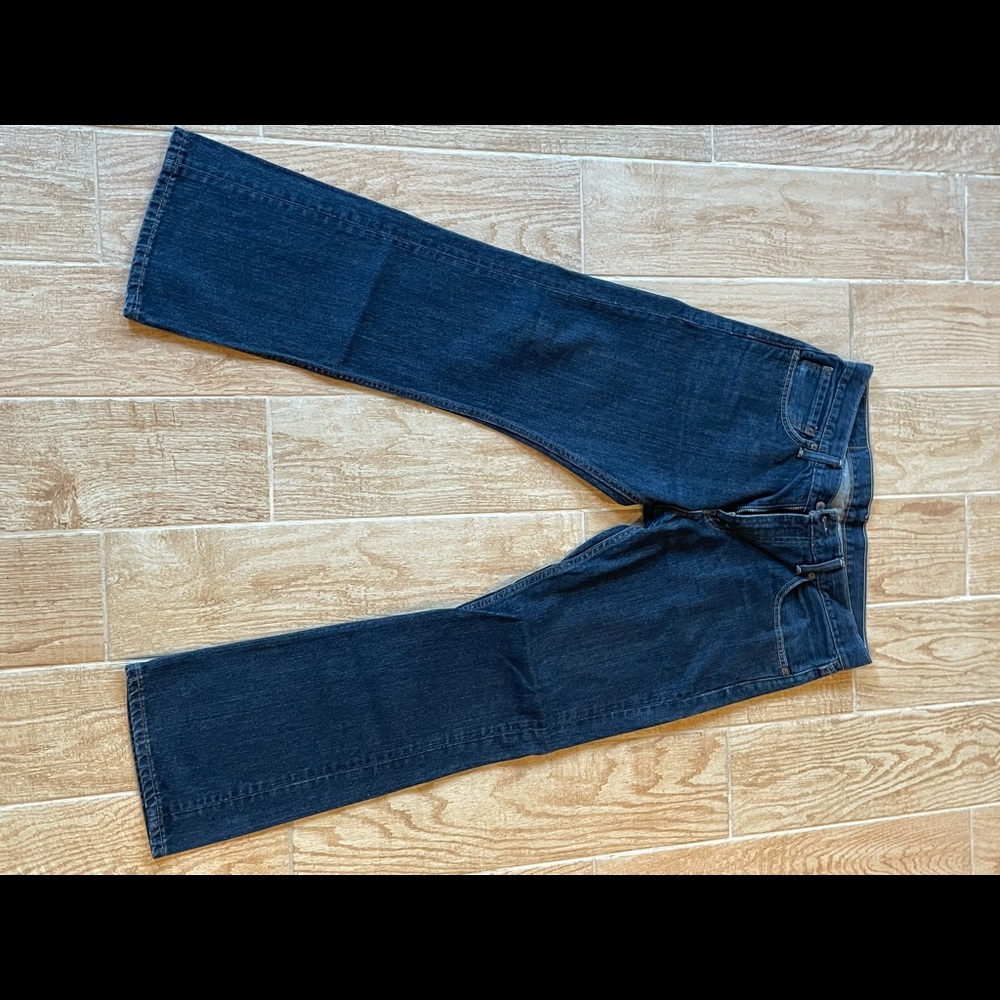 Levi’s 527 slim bootcut jeans. Amazing condition. Maybe worn twice. w 34 L 30